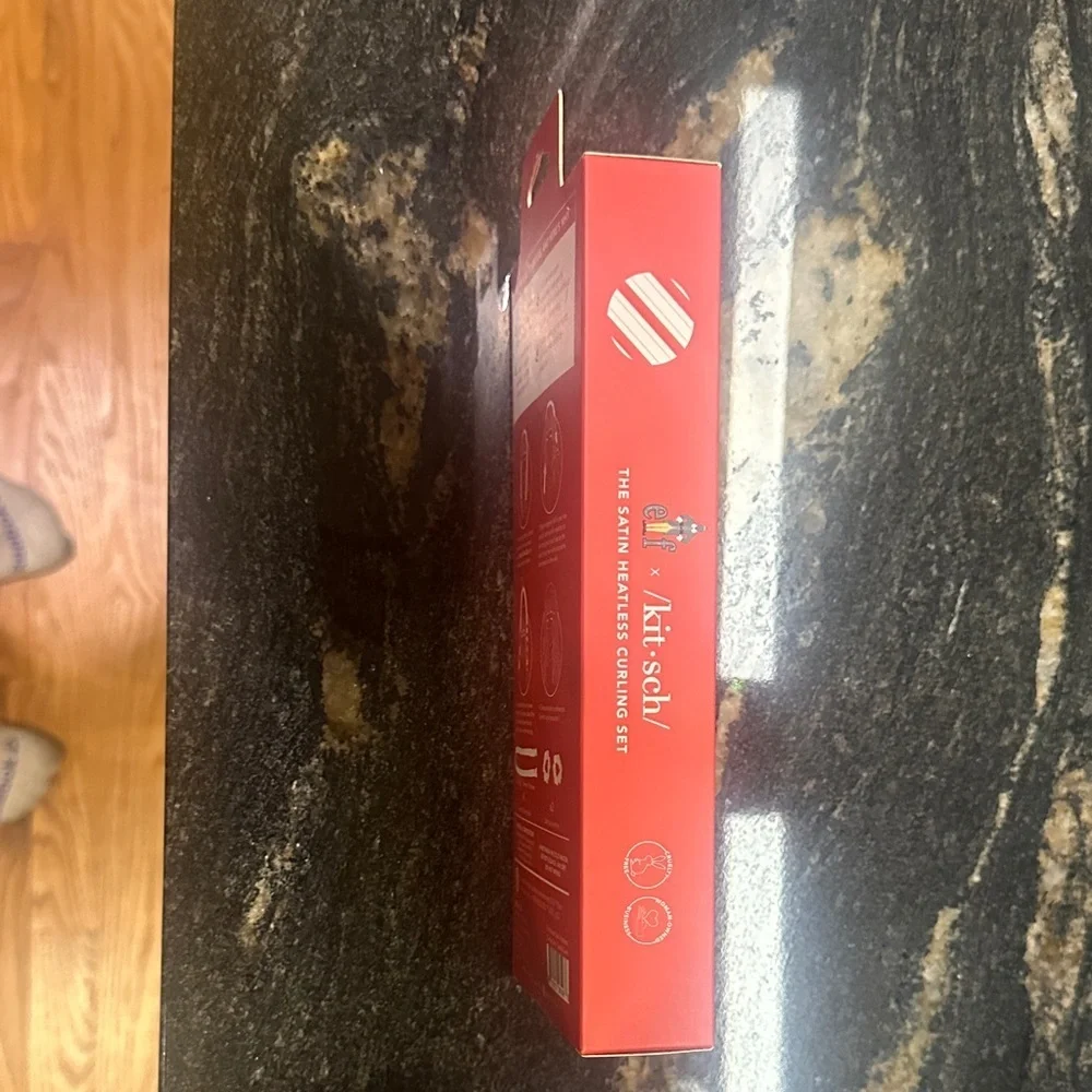 Kitsch Red Satin Heatless Curling Set